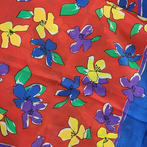 Vintage Sarah Coventry Red Blue Floral Print 100% Polyester Scarf 30x30 - Picture 1 of 5